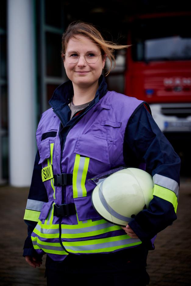 NoImageAvailable Person